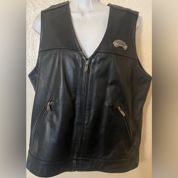 Harley Davidson Men’s Leather Vest Size Medium Excellent - Picture 14 of 14